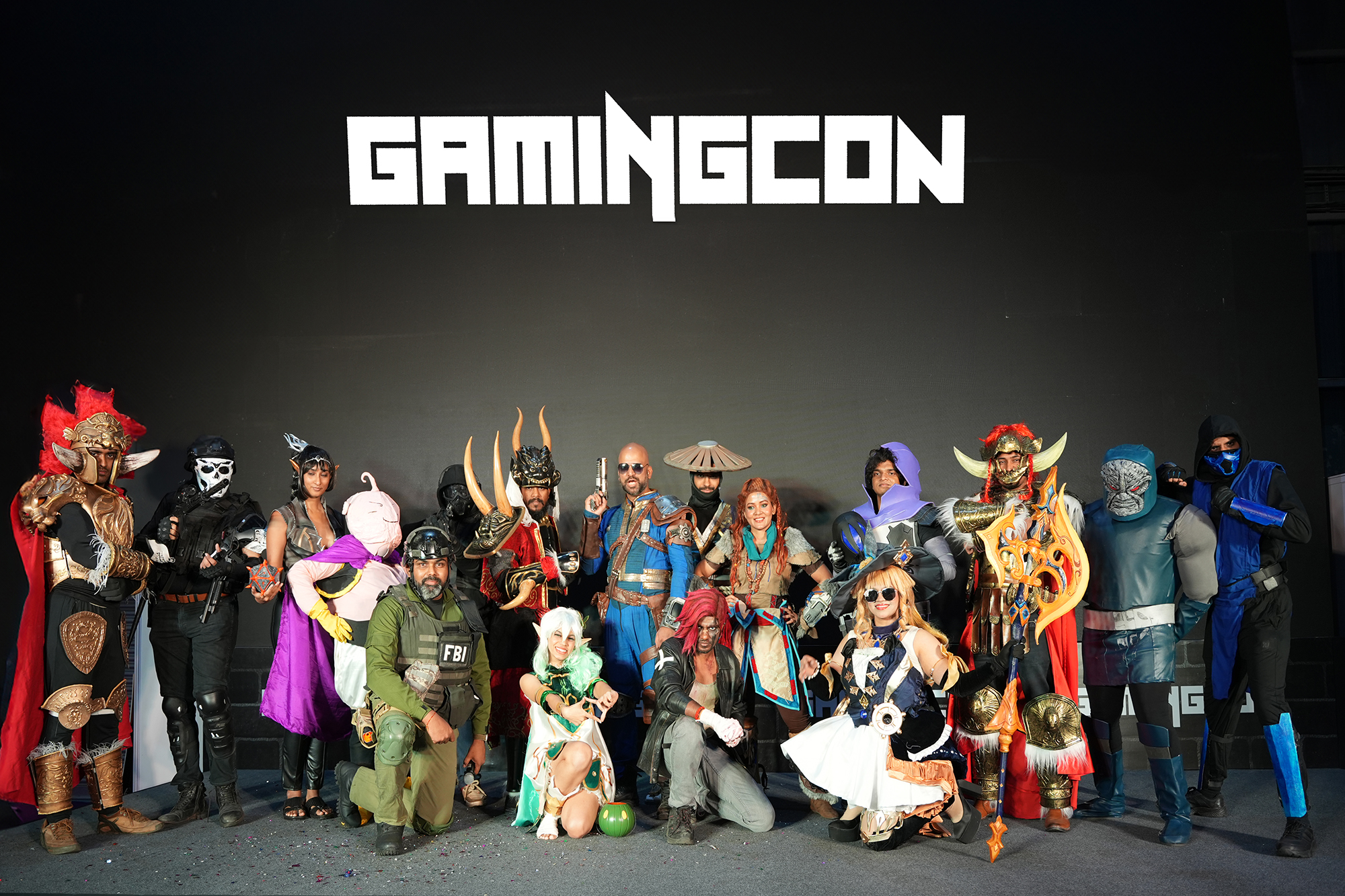 GamingCon cosplay group photo featuring diverse gaming and pop culture characters